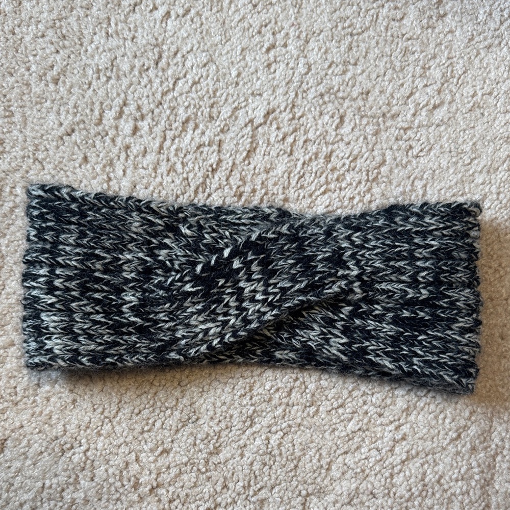 Black and Gray Knit Winter Headband